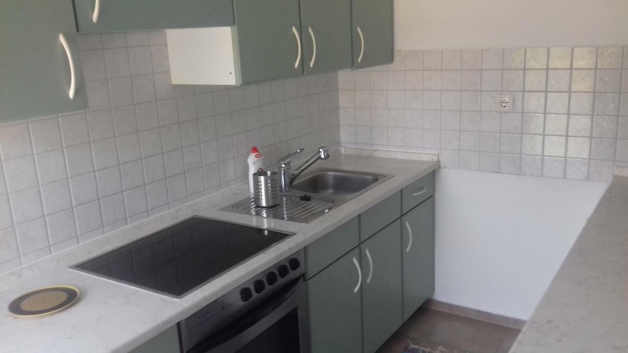 Apartman Jezidzic Kastela Luaran gambar