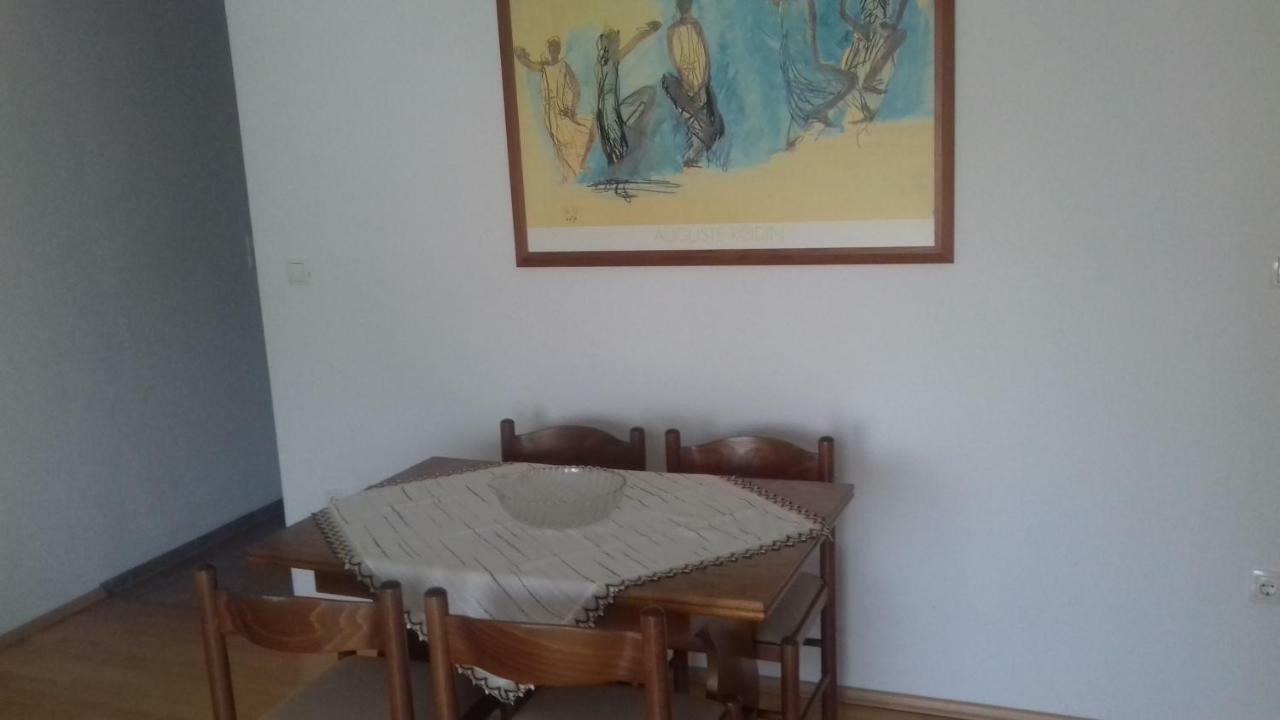 Apartman Jezidzic Kastela Luaran gambar